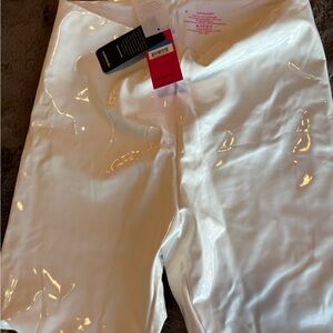 Commando Women's White pants NWT